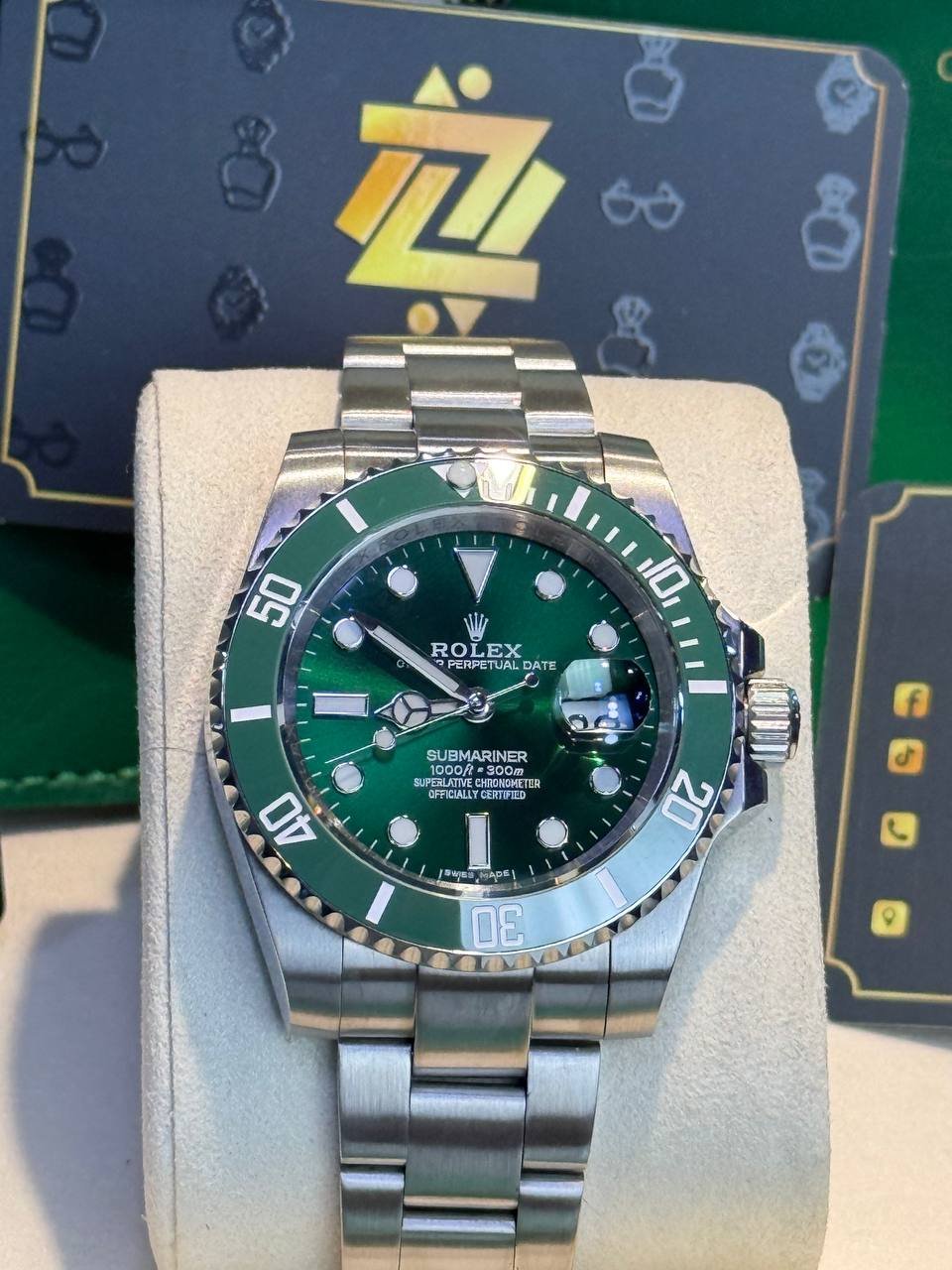 ROLEX SUBMARINER HULK - Image 4